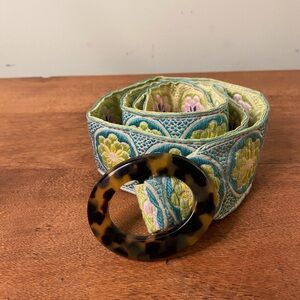 Hadley Pollet fabric belt